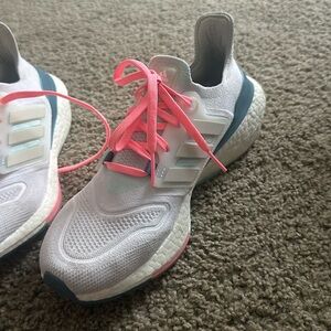 Adidas Ultraboost 21